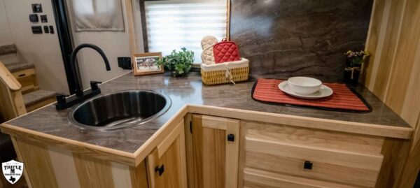Lakota Horse Trailers for Sale