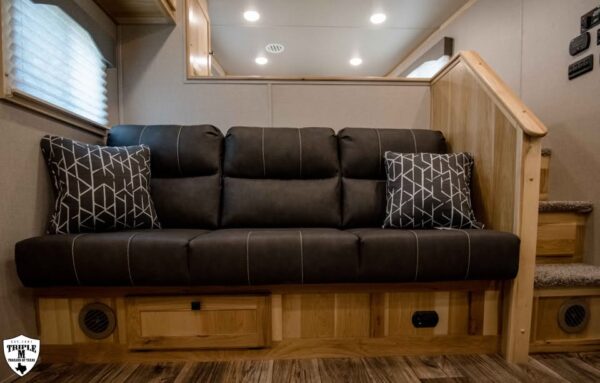 Lakota Horse Trailers for Sale