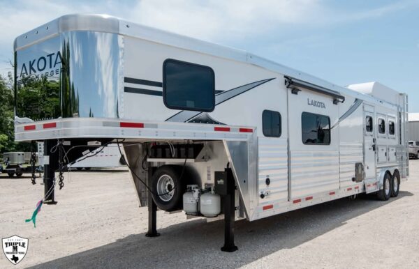 Lakota Horse Trailers for Sale