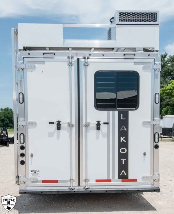 Lakota Horse Trailers for Sale