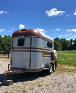 1988 Merhow Horse Trailers for Sale - 2 Horse - $1,500