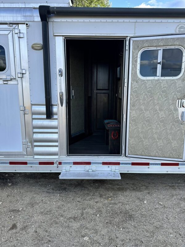 2007 Platinum Horse Trailers - 4 Horse with 17' Short Wall Plus Slide - $94,600 - Image 25