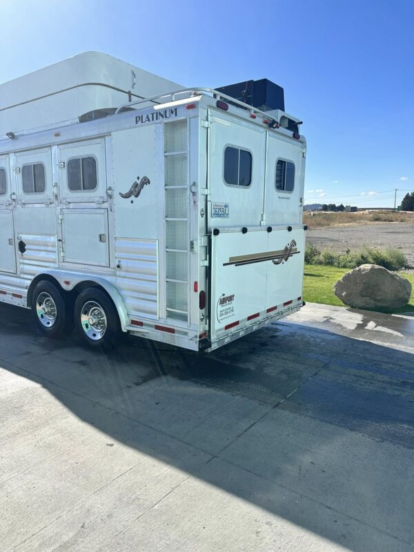 2007 Platinum Horse Trailers - 4 Horse with 17' Short Wall Plus Slide - $94,600 - Image 4