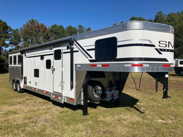 SMC Horse Trailers
