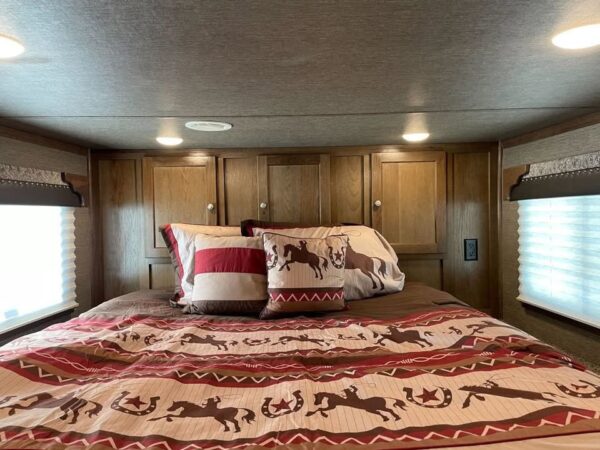 SMC Horse Trailers