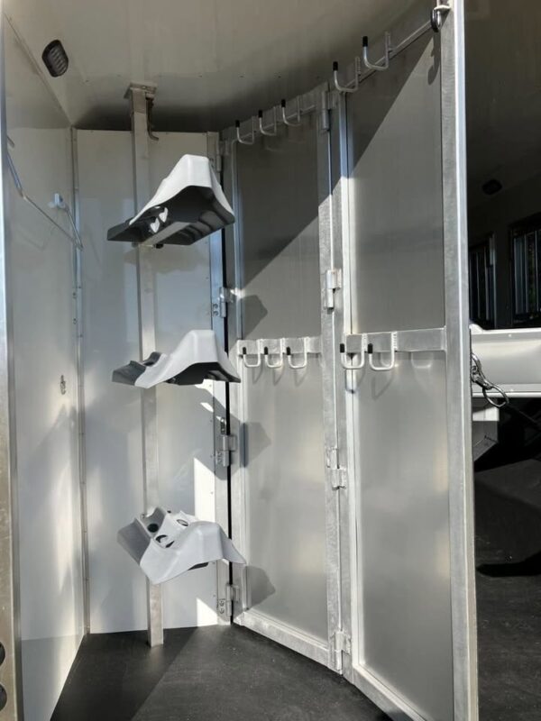 SMC Horse Trailers