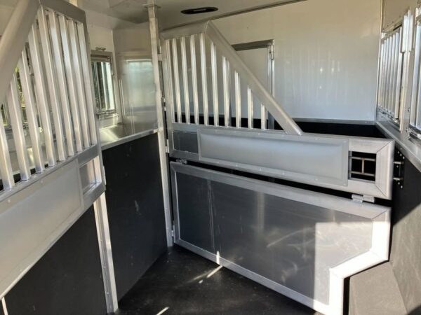 SMC Horse Trailers