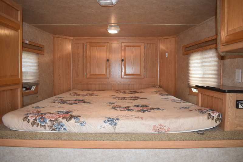 2007 3 Horse Trailers for Sale - American Spirit 8308LQ with 8' Short Wall - $23,500 - Image 14