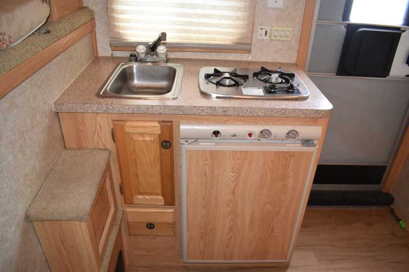 2007 3 Horse Trailers for Sale - American Spirit 8308LQ with 8' Short Wall - $23,500 - Image 9