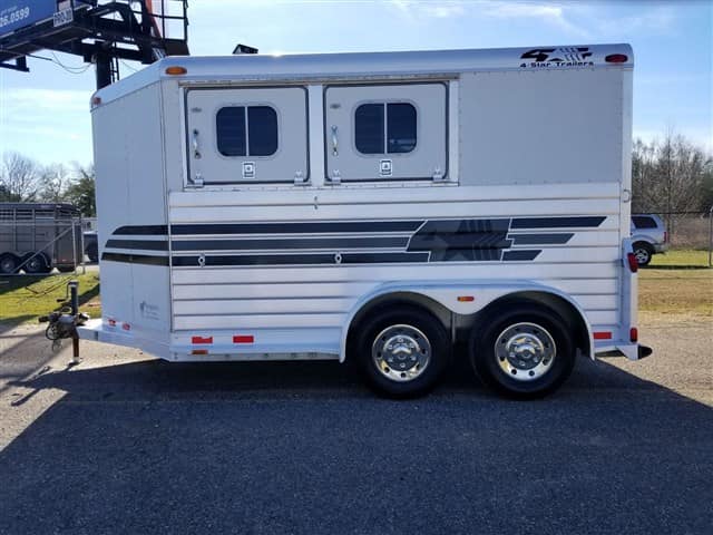 4 Star Horse Trailers for Sale