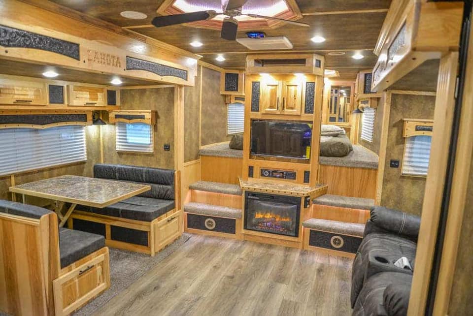 2024 Lakota 4 Horse Horse Trailers for Sale - Big Horn 8417 Double Slide - $113,000 - Image 25