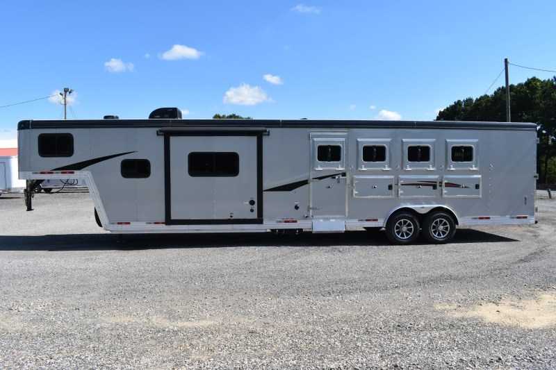 Bison Horse Trailers for Sale