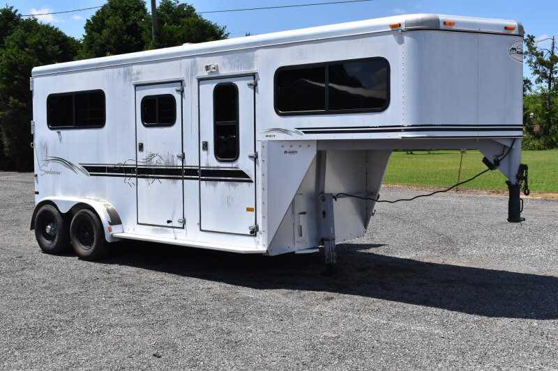 Sundowner Horse Trailers