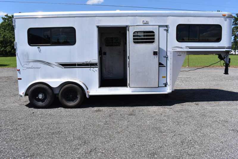 Sundowner Horse Trailers