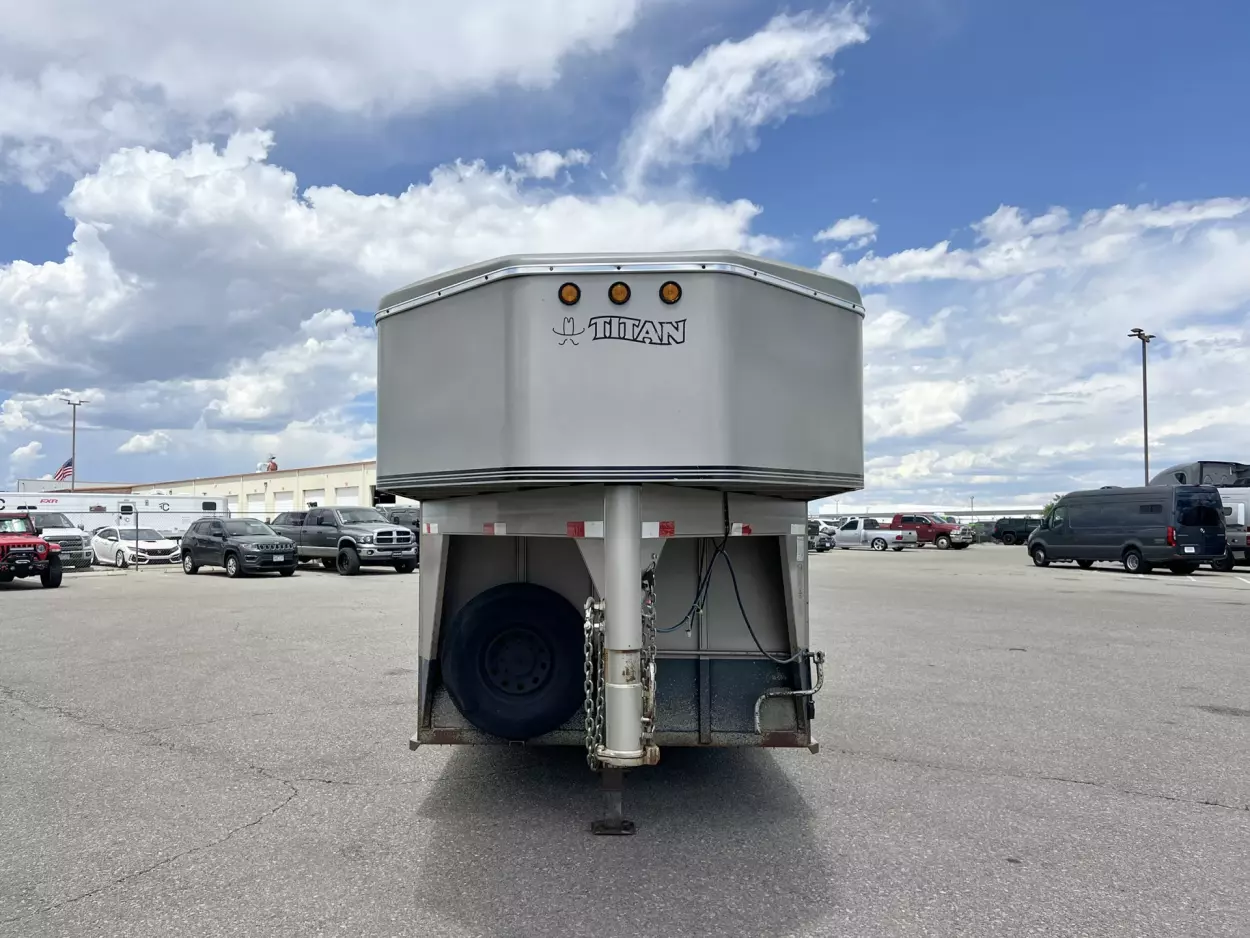 Titan Horse Trailers