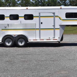 2006-adams-horse-trailers