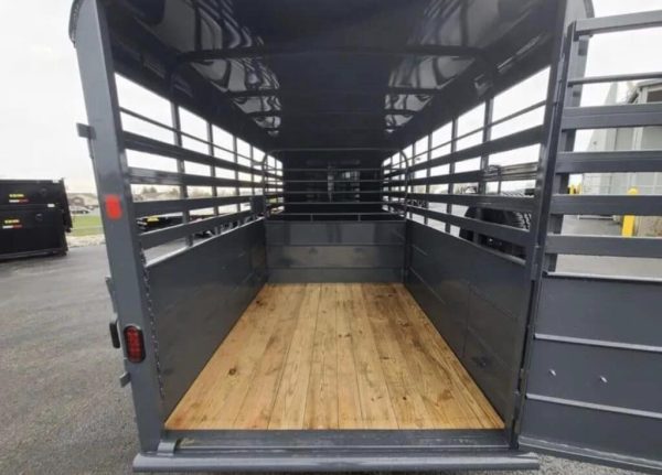 Bumper Pull Livestock Trailers