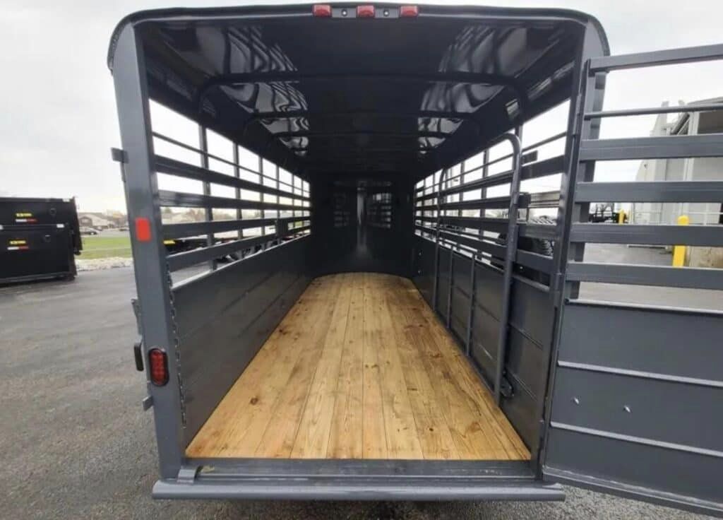 Bumper Pull Livestock Trailers