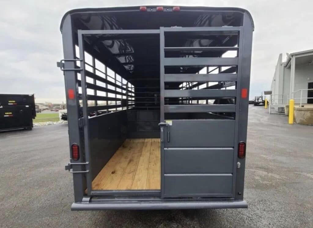 Bumper Pull Livestock Trailers
