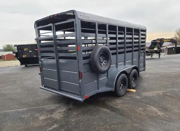 Bumper Pull Livestock Trailers
