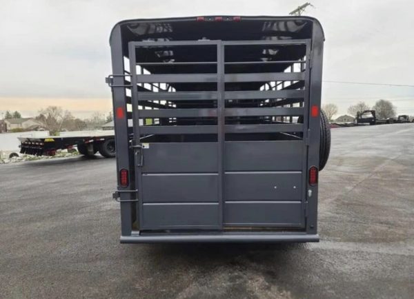 Bumper Pull Livestock Trailers