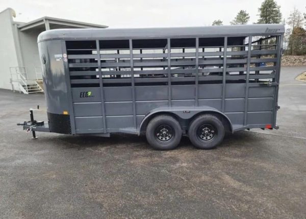 Bumper Pull Livestock Trailers