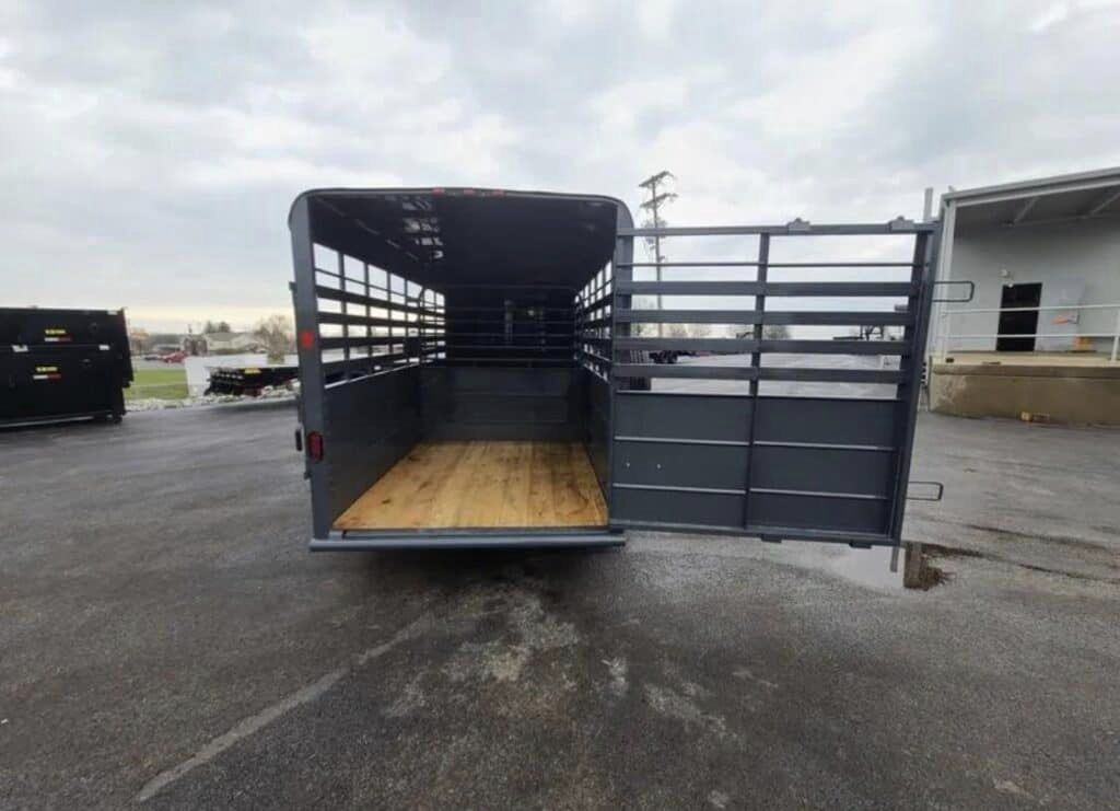 Bumper Pull Livestock Trailers