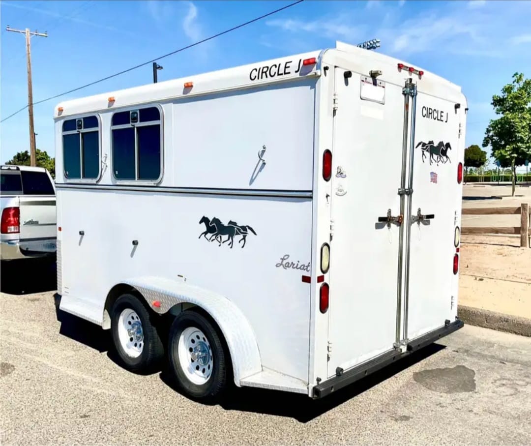 Circle J Horse Trailers