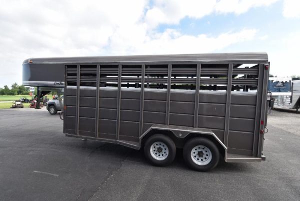 corn pro livestock trailers