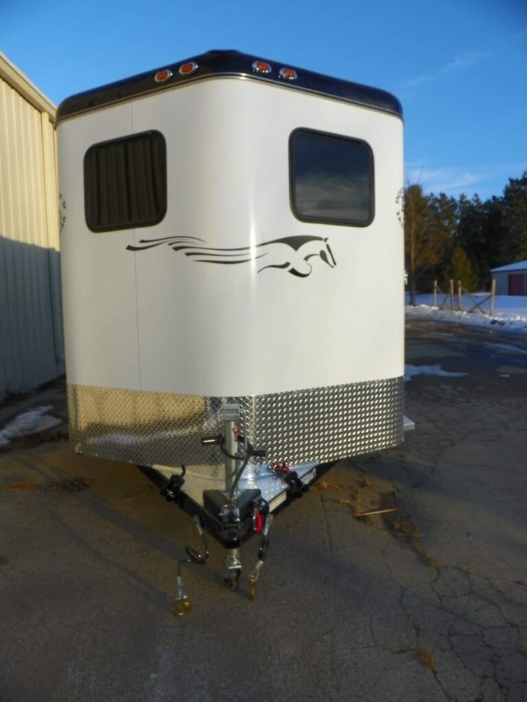 Double D Horse Trailers