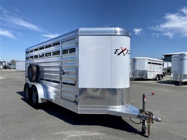exiss livestock trailers
