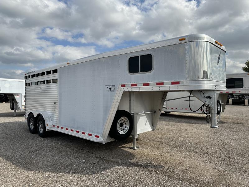 Featherlite Horse Trailers for Sale