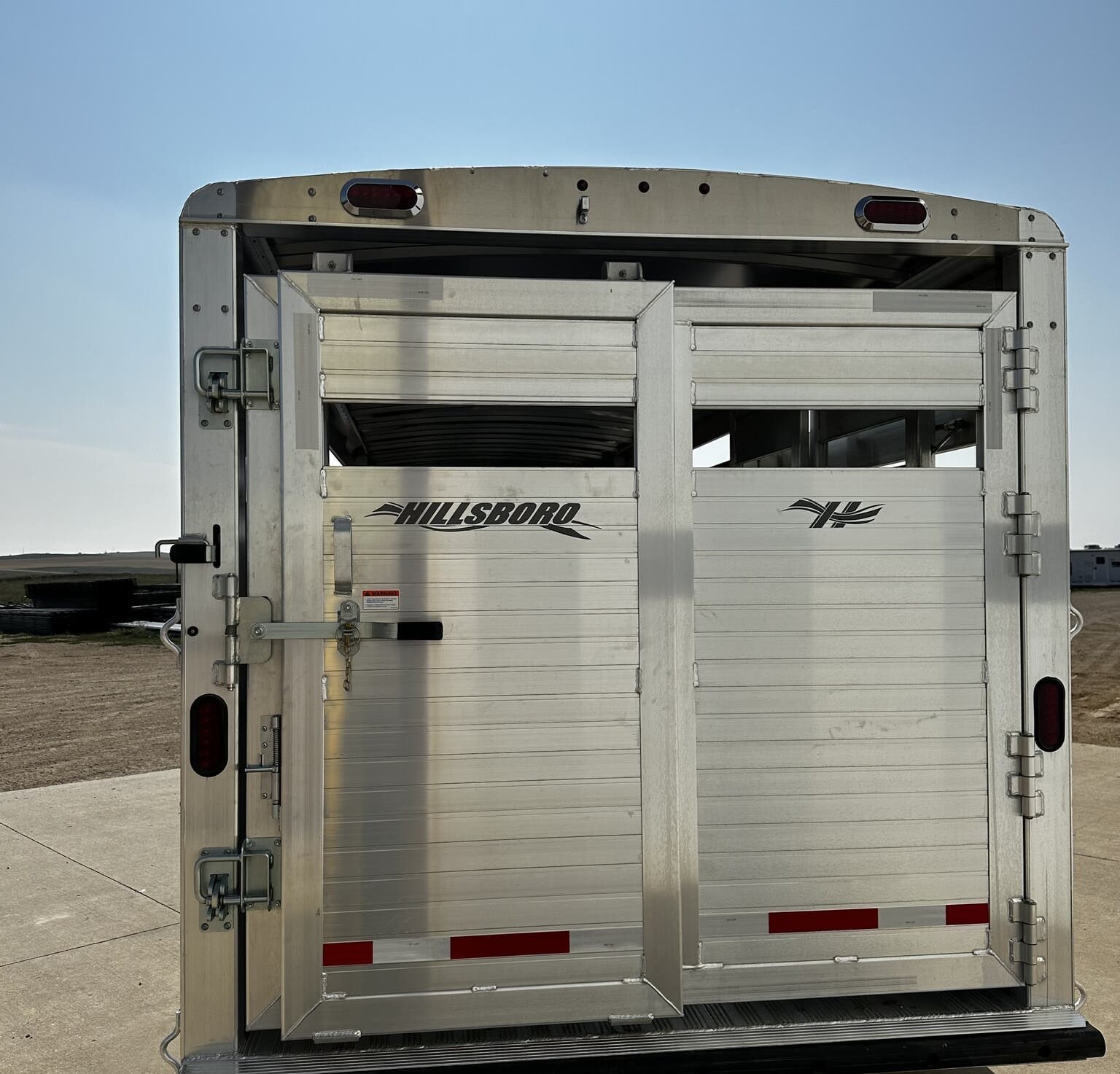 hillsboro livestock trailers