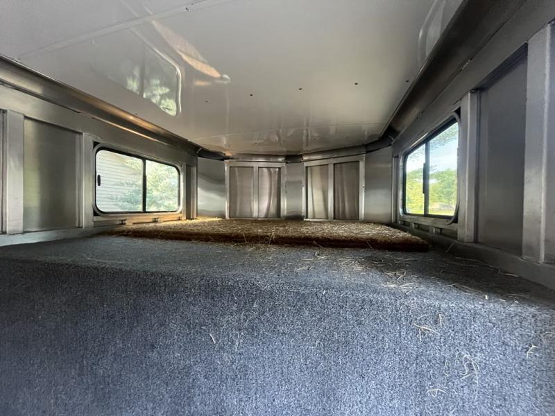 Shadow Horse Trailers 3 Horse