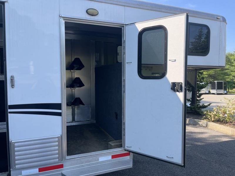 Shadow Horse Trailers 3 Horse