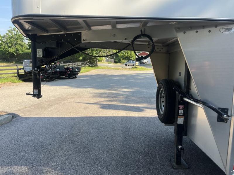 Shadow Horse Trailers 3 Horse