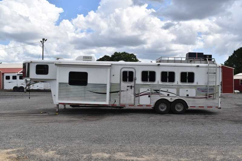 Used 4 Horse Trailers for Sale
