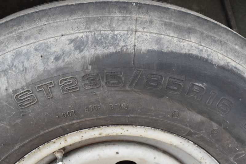 2007 Used 4 Horse Trailers for Sale - American Spirit 8410GLQ with 10' Short Wall - $21,800 - Image 16