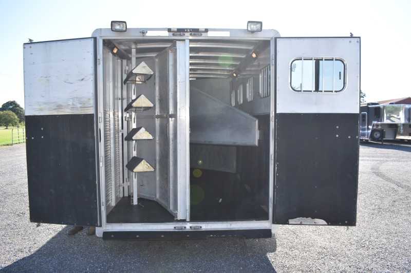 2006 Used Exiss Horse Trailers for Sale - 7407LQ 4 Horse with 7' Short Wall - $18,550 - Image 9