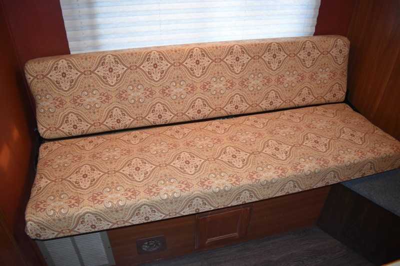 2006 Used Exiss Horse Trailers for Sale - 7407LQ 4 Horse with 7' Short Wall - $18,550 - Image 16