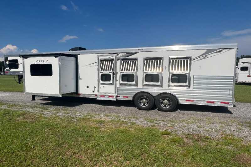 used Lakota horse trailers for sale
