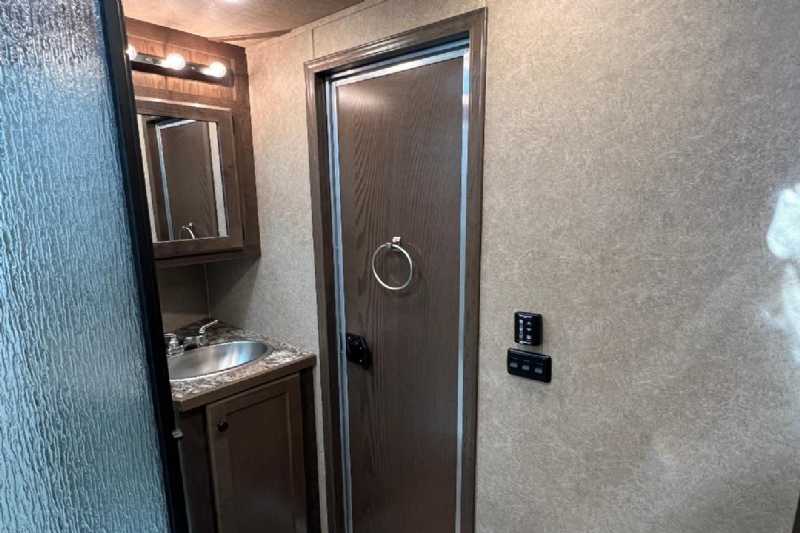 Used Livestock Trailers