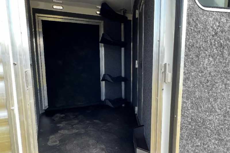 Used Livestock Trailers