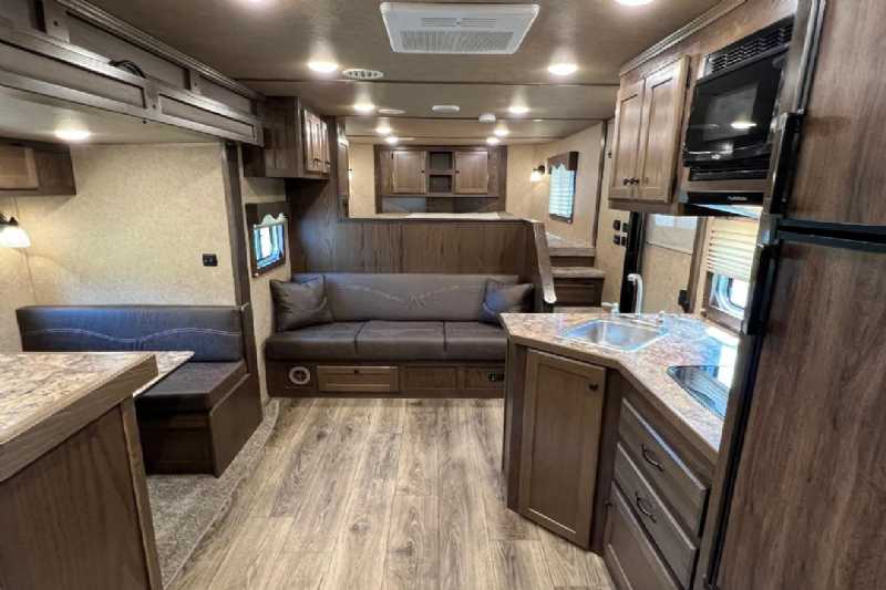 Used Livestock Trailers