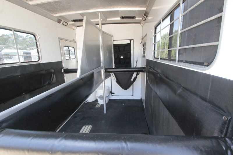 Used Sundowner Horse Trailers for Sale