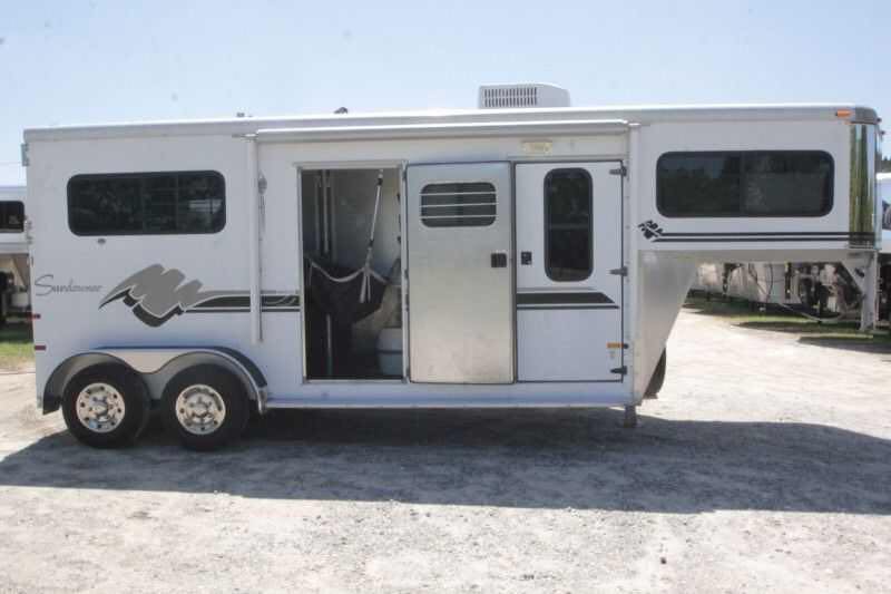 Used Sundowner Horse Trailers for Sale