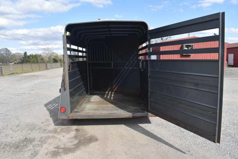 WW Horse Trailers