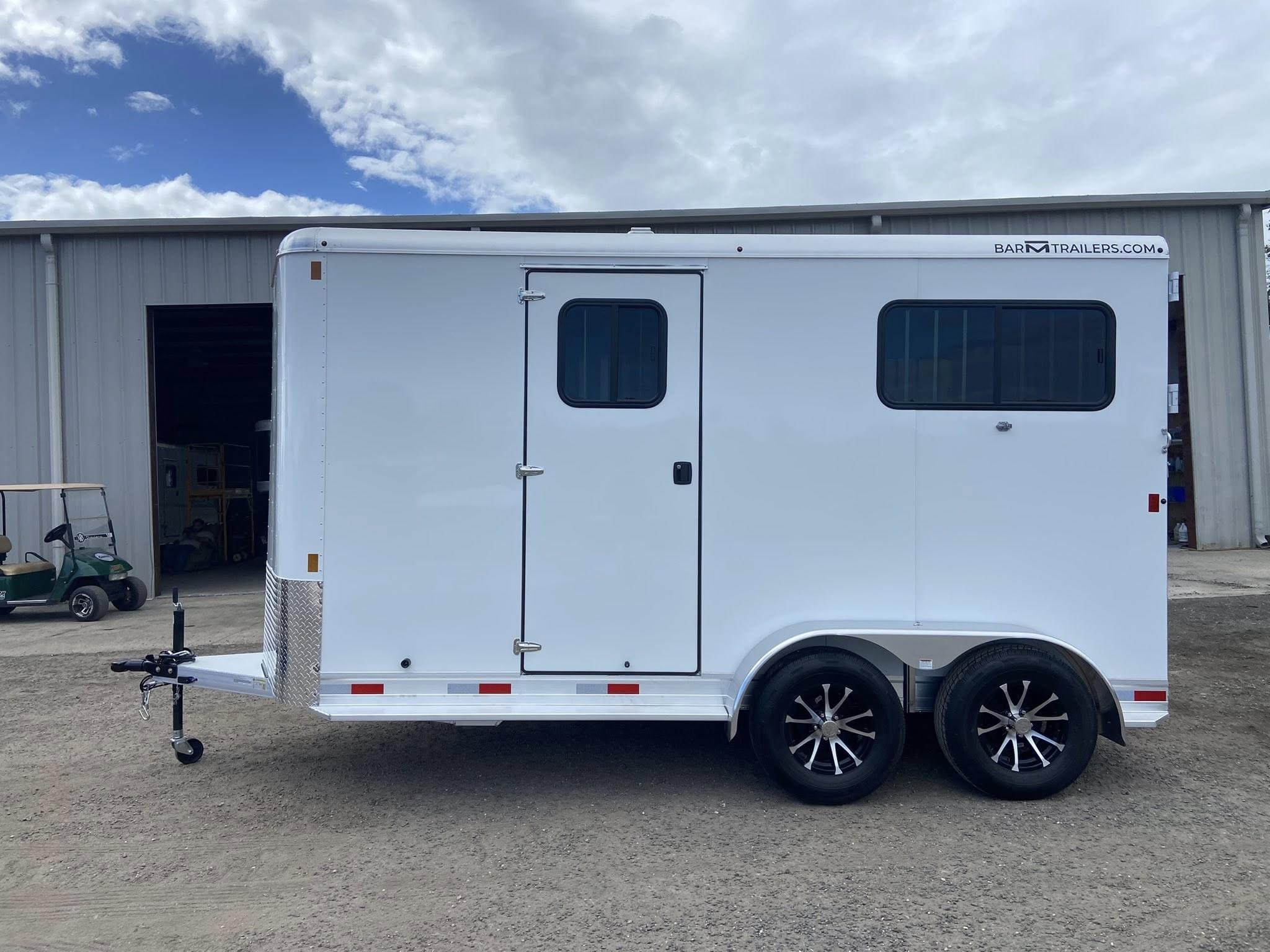 Bumper Pull Horse Trailers