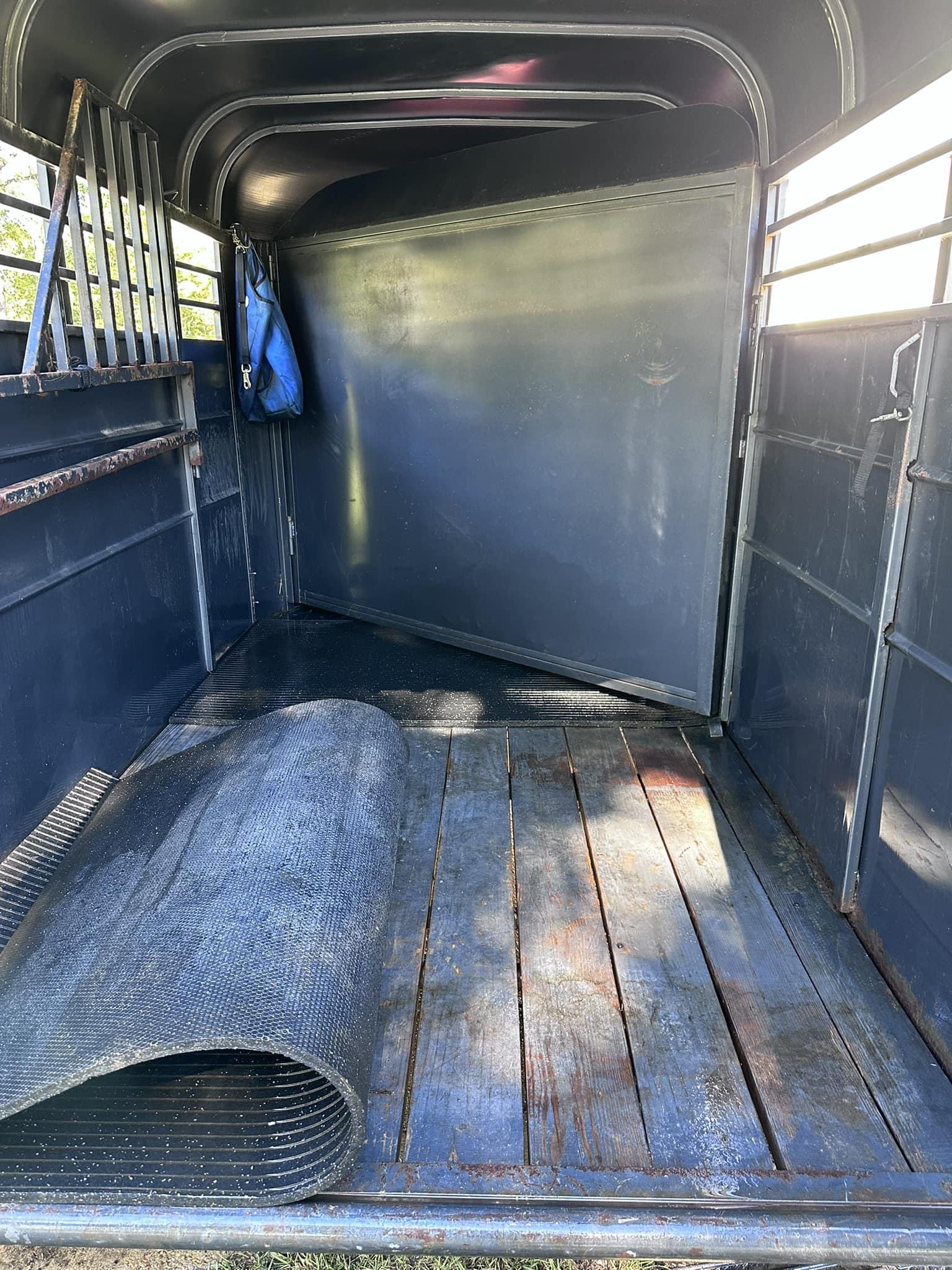 Calico Horse Trailers