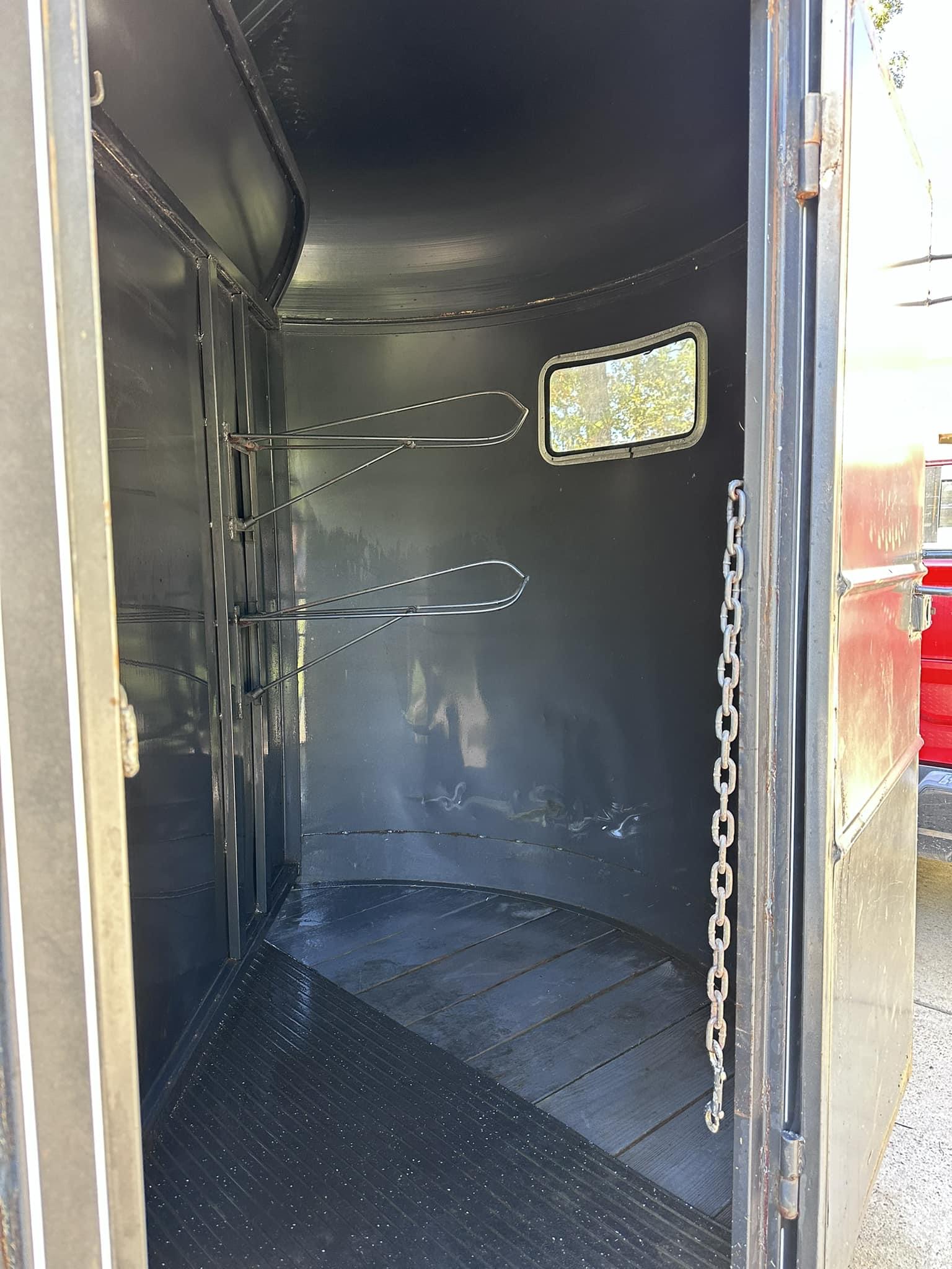 Calico Horse Trailers